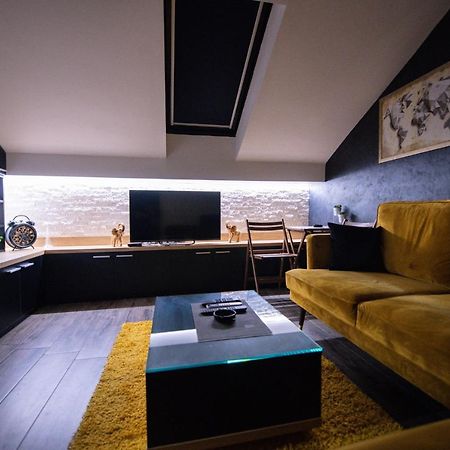 Ferienwohnung Lux Jefimija Valjevo Zimmer foto