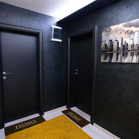 Ferienwohnung Lux Jefimija Valjevo Zimmer foto