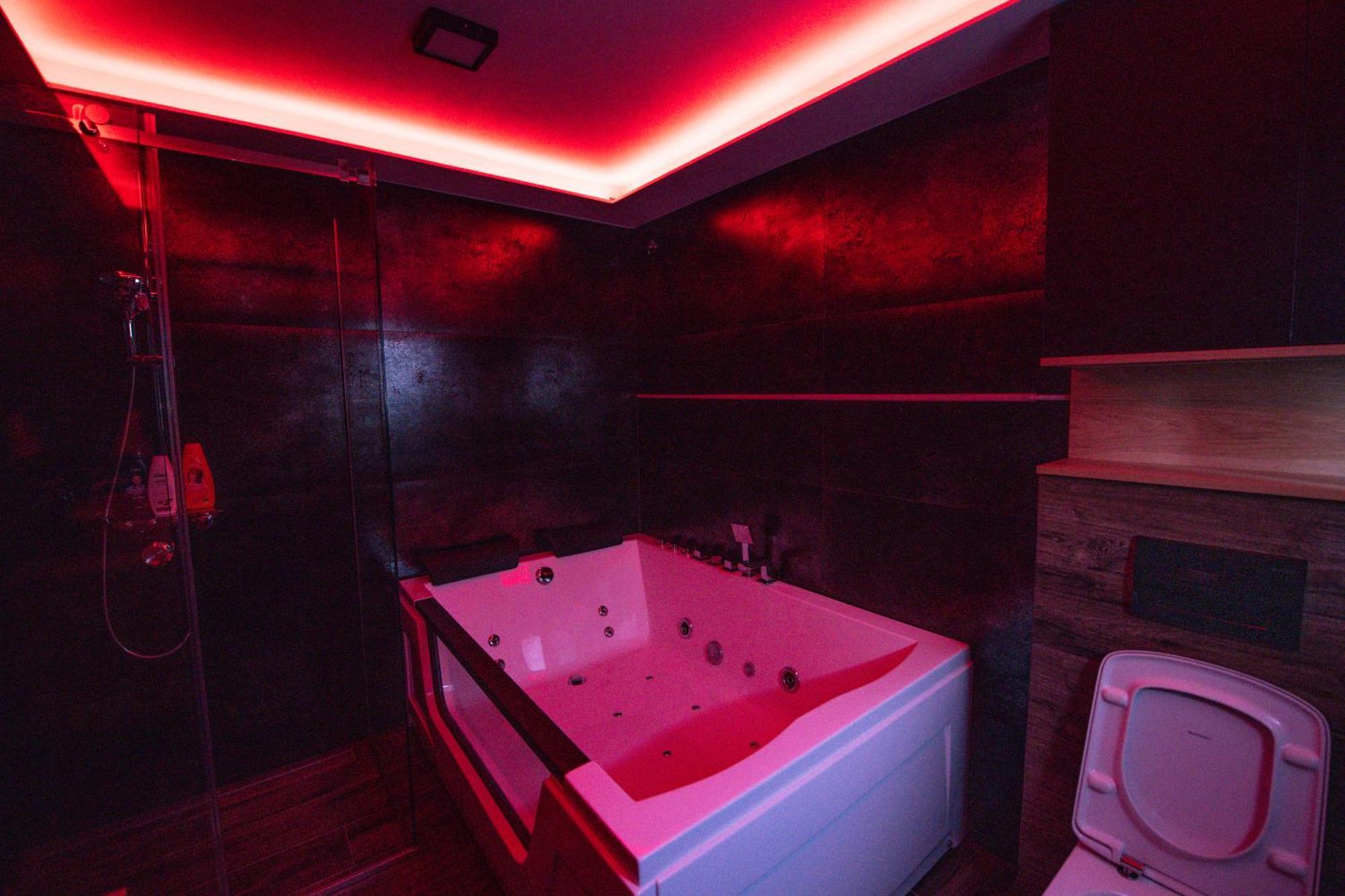 Ferienwohnung Lux Jefimija Valjevo Zimmer foto