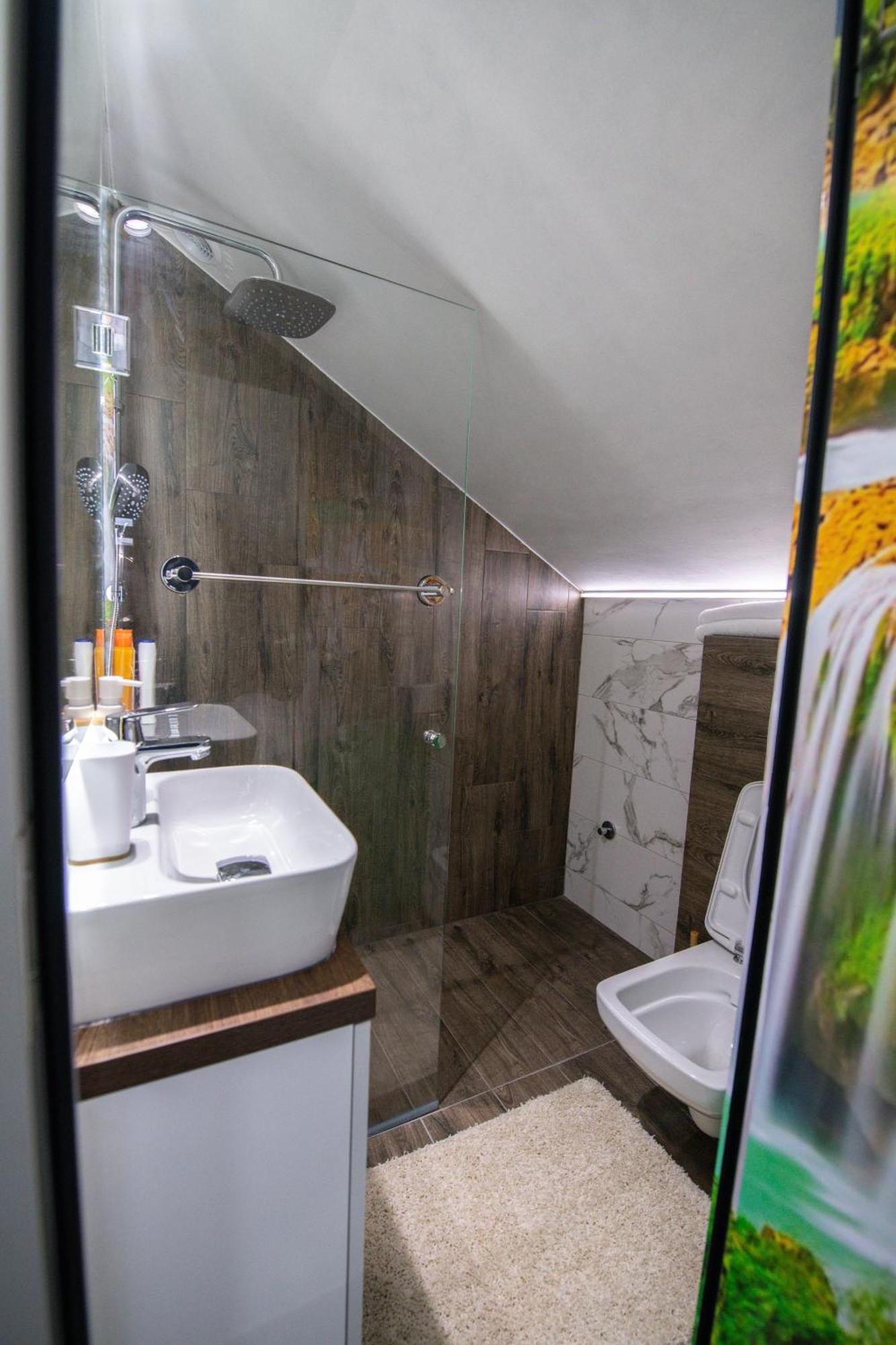 Ferienwohnung Lux Jefimija Valjevo Zimmer foto