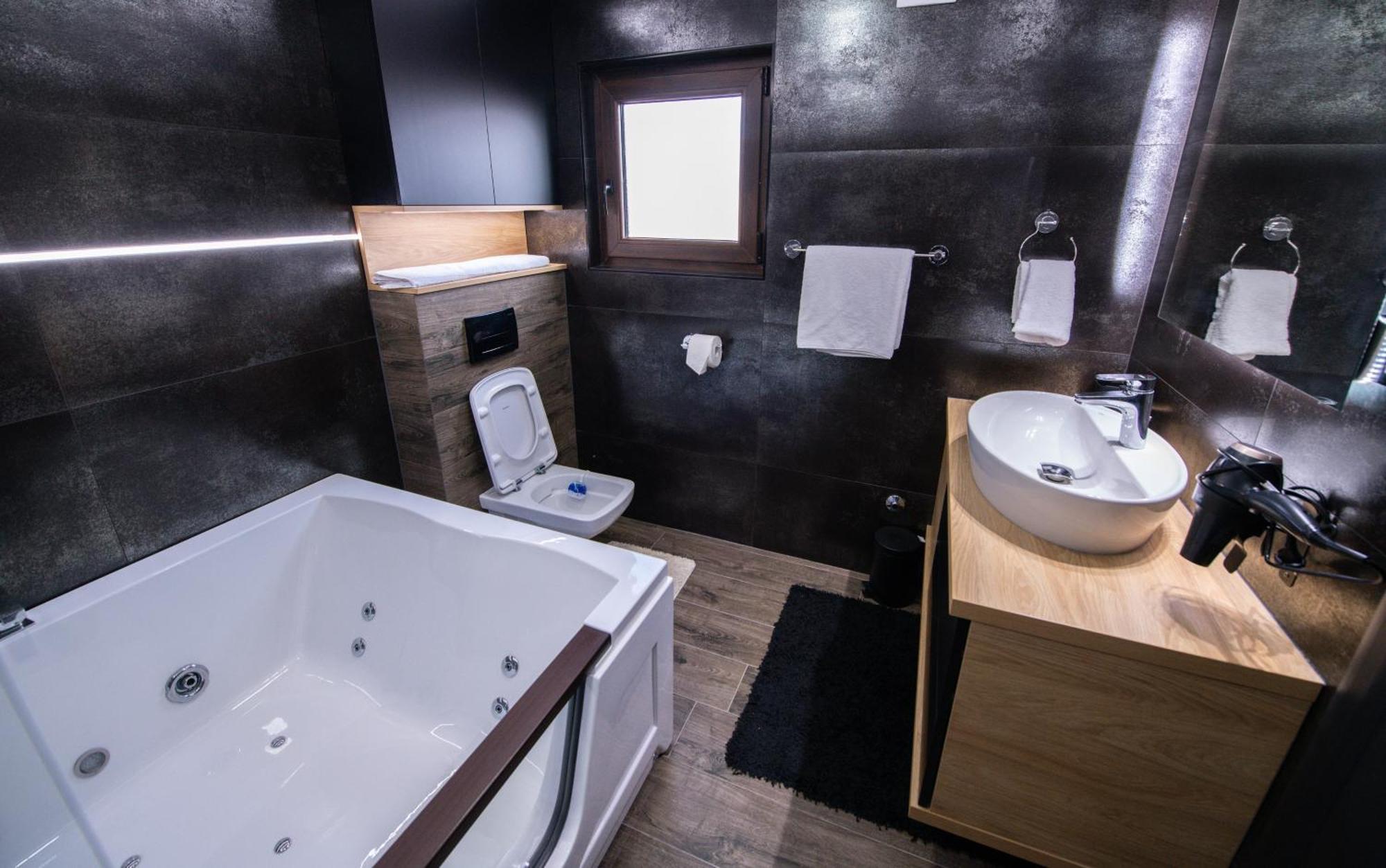 Ferienwohnung Lux Jefimija Valjevo Zimmer foto
